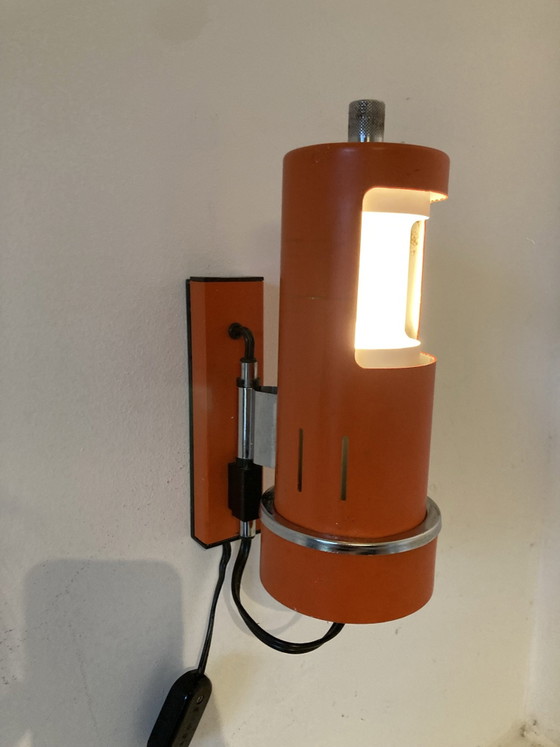 Vintage 70s Space Age Reggiani Wall Light – Metal, Plastic (photo 2 of 13)