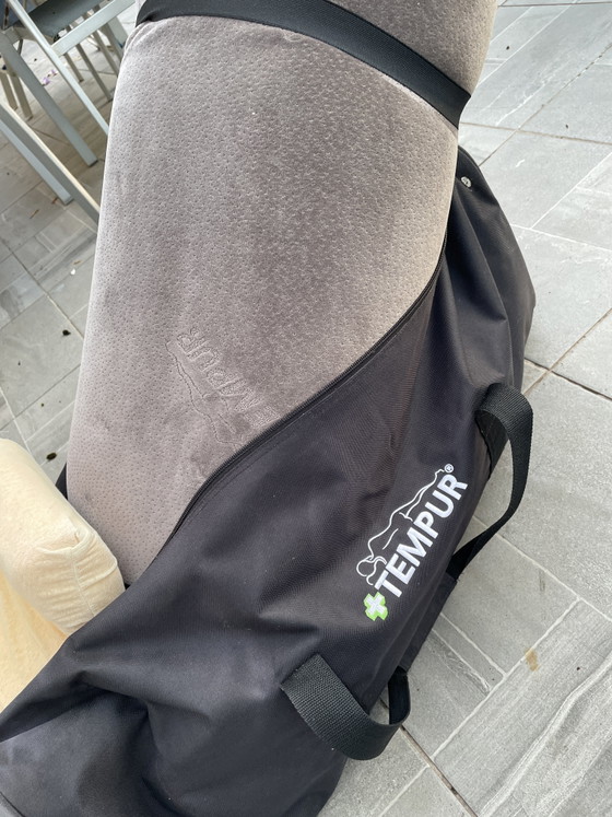 Juego de viaje Tempur auténtico: cubrecolchón, almohada y bolsa con ruedas. – Bolsos de viaje, Textile (photo 8 of 12)