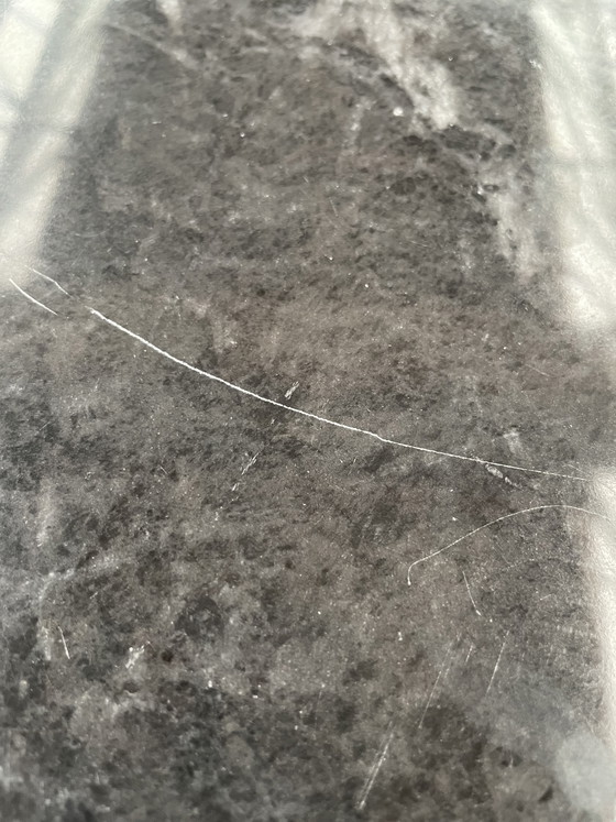 Image 1 of Zwart marmeren salontafel uit de jaren zeventig 