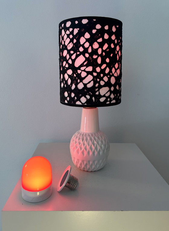 Image 1 of Small expressive vase lamp - upcycled 