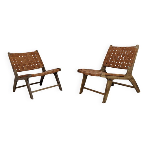 Deux fauteuils marocains en cuir
