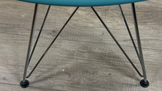 Image 1 of 2x Vitra DSR verde