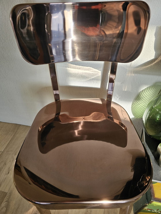 Image 1 of Initial Carisma Chair Copper