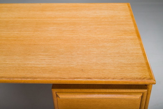 Image 1 of Freistehender Eichenschreibtisch von GV Møbler, Mid Century, 1970er Jahre