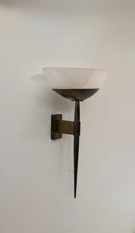 Applique da parete Art Déco vintage, ottone e plexiglas, Francia 1930