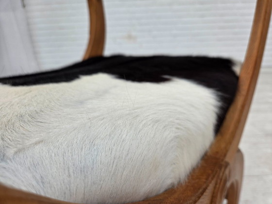 Image 1 of Poltrona danese degli anni '60, completamente rivestita, pelle di mucca, rovere.