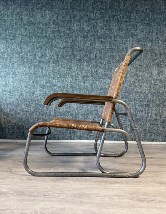 Image 1 of Vroege Bauhaus fauteuil met hoge rugleuning Veha, Den Haag, jaren 30