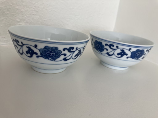 Chinese porcelain bowls