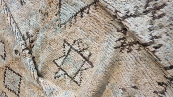 Image 1 of Beige Vintage Berber carpet, Moroccan rug 154x270 cm