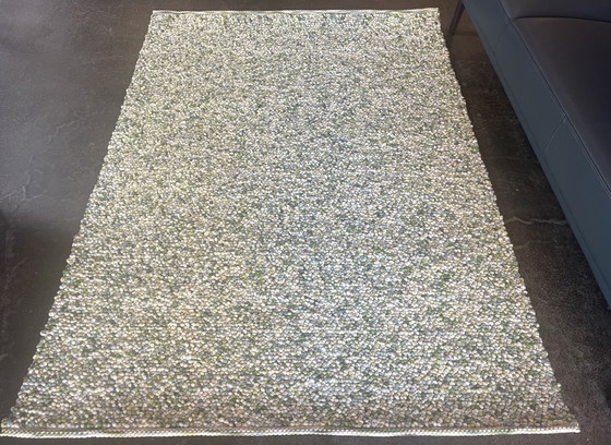 Image 1 of Brink en Campman Pebble carpet fresh green