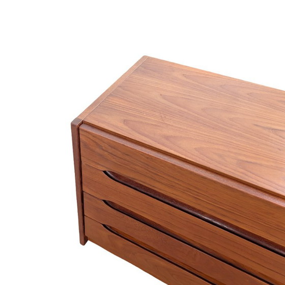 Cómoda de mediados de siglo EW Bach, mesita de noche/mesa auxiliar de teca MCM – Wood (photo 7 of 8)