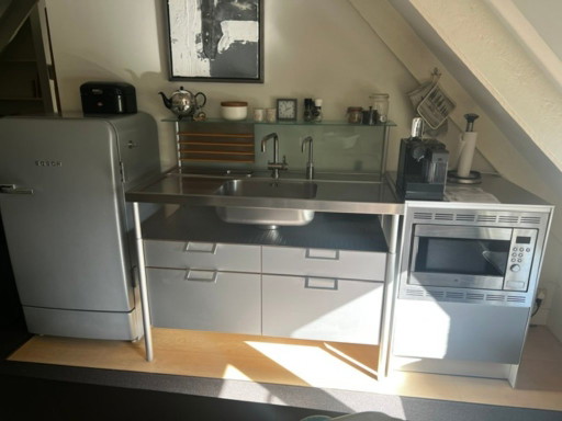 Bulthaup Systeem 20 met Bosch retro koelkast en oven/magnetron blok
