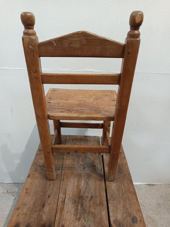 Image 1 of Tavolo antico spagnolo con sedia