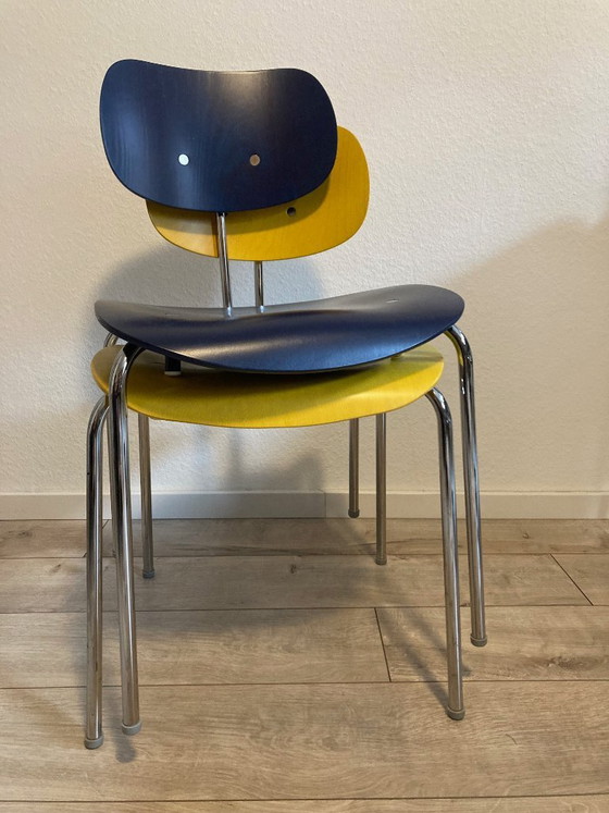 Eiermann SE68 blau und gelb gebeizt, Wilde + Spieth, Esszimmerstühle, 1950 (Foto 3 von 6)