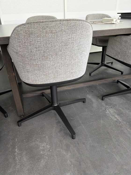 Image 1 of 12 poltrone Vitra Soft Shell