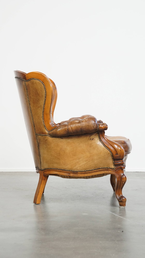 Image 1 of Antieke Schapenleren Chesterfield Fauteuil