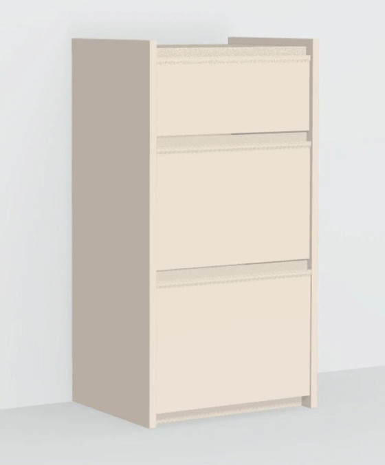 Image 1 of Commode Tylko en crème