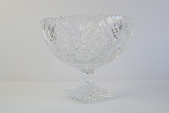 Image 1 of Élégante coupe en cristal taillé Tchécoslovaquie, 20e siècle