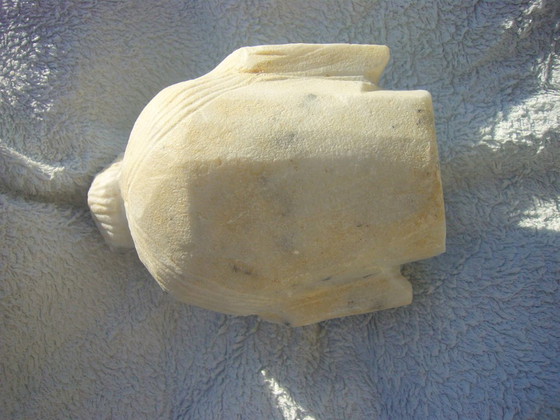 Image 1 of Tête asiatique (Bouddha ?) en pierre blanche, environ 14 cm de haut et vintage ?