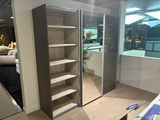 Image 1 of Armario de puertas correderas Wiemann Phoenix 