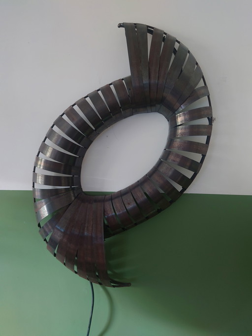 Wall lamp the wave