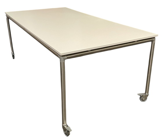 Image 1 of Ahrend Move-It Table