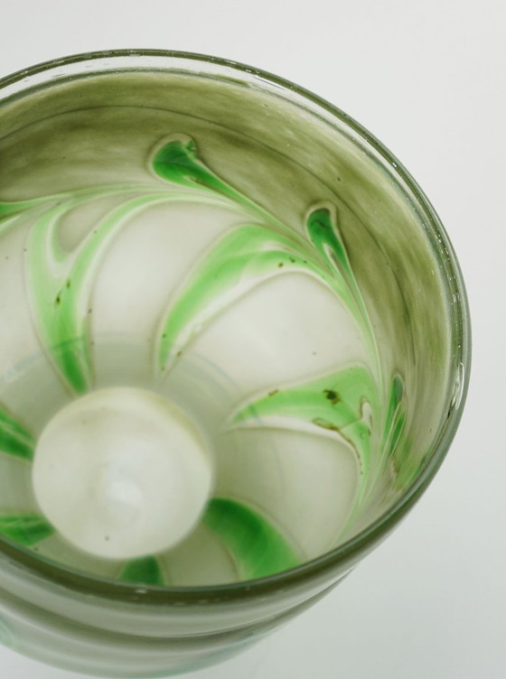 Image 1 of Vintage glazen vaas van Erwin Eisch, in verschillende tinten groen en helder glas.