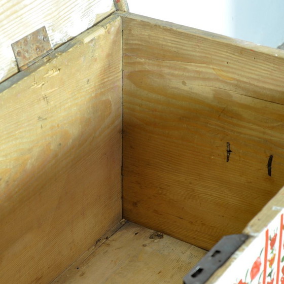 Image 1 of Baúl nupcial de arte popular, circa 1950