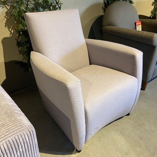 Luna Armchair