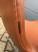 Silla Swan de Fritz Hansen, cuero color coñac, ¡¡en perfecto estado!!