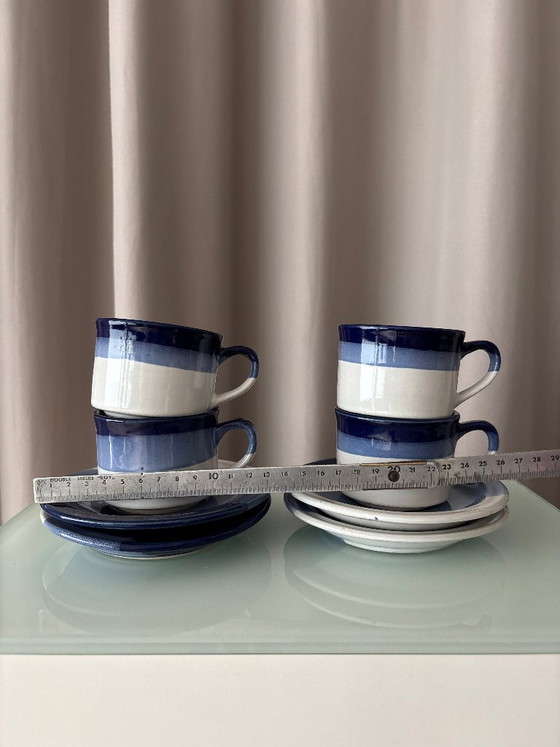 Lot de 4 Tasses et Soucoupes en Céramique d'Atelier Vintage – Émaillé Main Bleu & Blanc – Vaisselle, Ceramic (photo 9 of 13)
