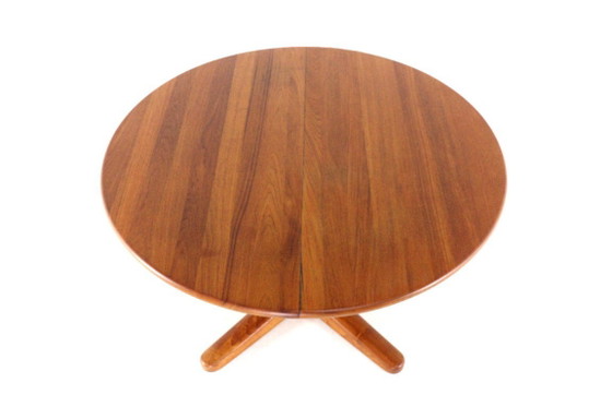 Image 1 of Deense ronde 2x verlengbare eettafel gerestaureerd vintage teak
