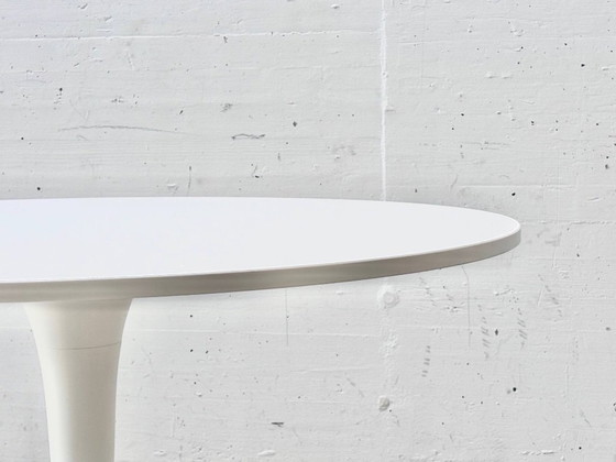 IKEA Docksta Runder Tulip-Tisch in Weiss – Esstische, Other, Vintage (photo 11 of 13)