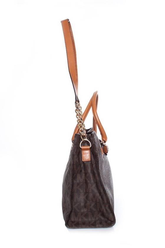 Image 1 of Borsa shopper Michael Kors in tela marrone con monogramma.