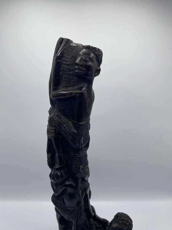African solid wood sculpture - Column of stacked human figures - Upward movement - 41 cm (photo 3 of 5)