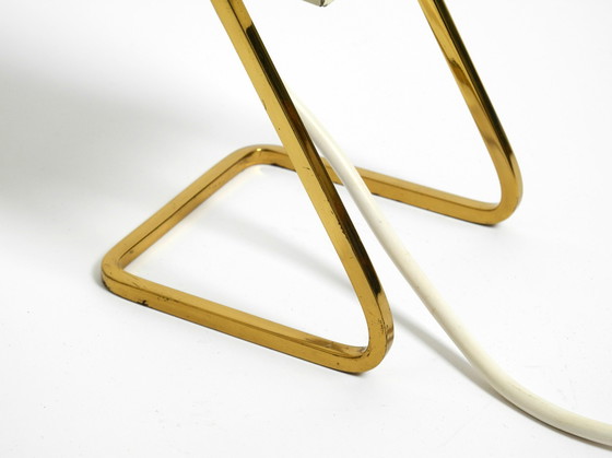 Image 1 of Tolle Mid Century Modern Nachttischlampe aus Metall mit Messingsockel von Kaiser Leuchten