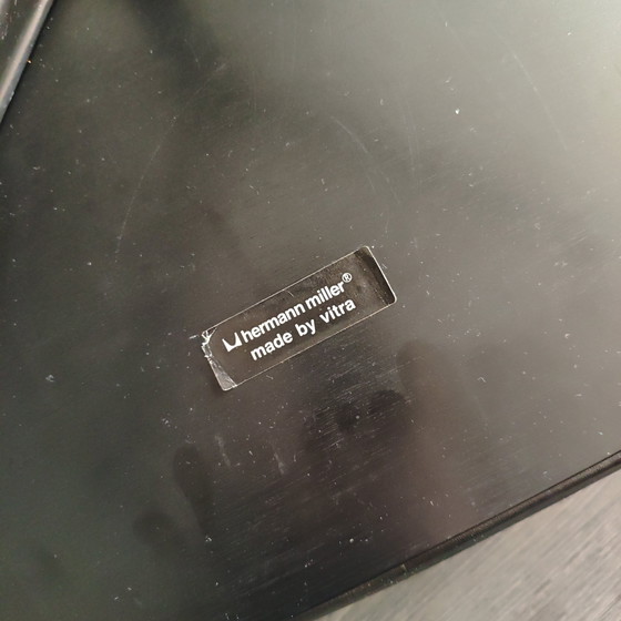 Image 1 of Poltrona Eames, H Miller di Vitra