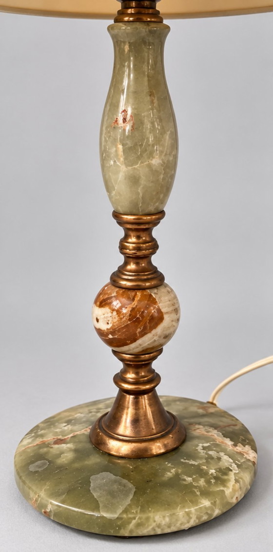 Table lamp with onyx and brass, cream shade, Stone, Green, Klassiek (photo 2 of 5)