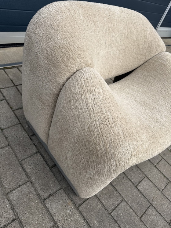 Image 1 of 2x Artifort Groovy F598 di Pierre Paulin. In condizioni 10/10! Tessuto Pierre Frey: Chenille Igor (Sabbia)