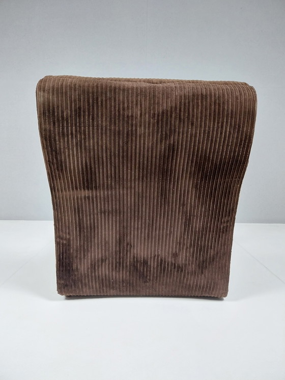 Image 1 of Poltrona vintage in tessuto a coste marrone, anni '70