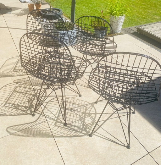 3 sedie Vitra - Wire Chair DKR in design per esterni Ray/Charles Eames