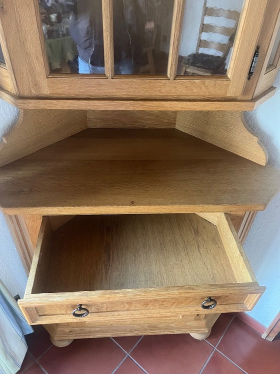 Image 1 of Hoekvitrine van het bedrijf Stoffels