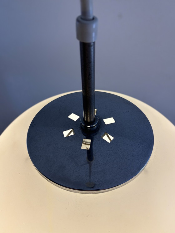 Image 1 of Glashütte Limburg plafondlamp opaalglas met extra bol