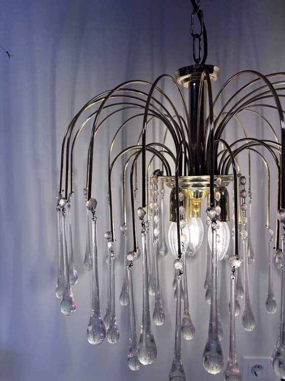Hollywood Regency Teardrop Chandelier – Massive Belgium – Glass (photo 3 of 14)