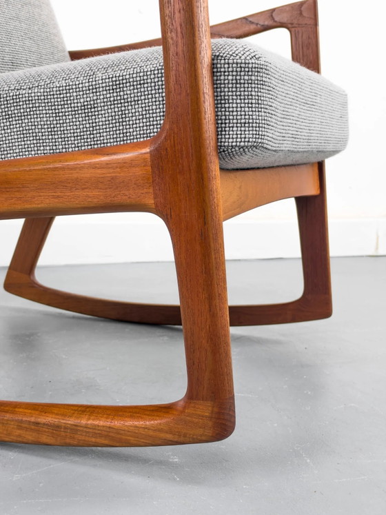 Senator Rocking Chair in Teak by Ole Wanscher for Cado, 1974, Wool, Mid Century Modern (photo 14 of 31)