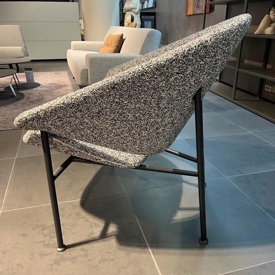 Artifort Glider sillón beige/negro – Sillones (photo 3 of 36)