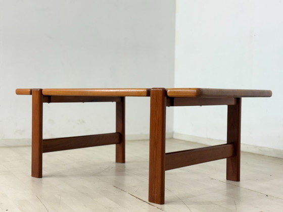 Table d'appoint danoise design milieu du siècle / Table basse en teck / Table d'appoint années 1960 / Table (photo 15 of 15)
