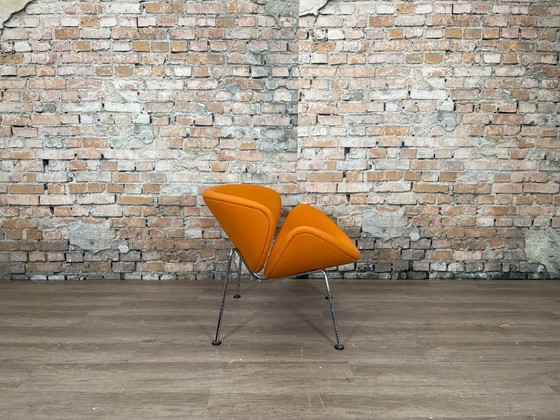 Image 1 of Artifort Orange Slice oranje