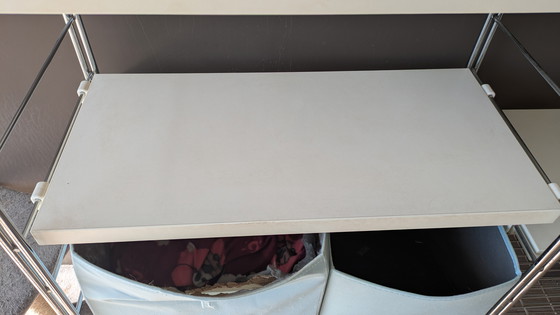 Image 1 of Sistema de pared profesional Casamania Festival: 6 montantes cromados, 22 estantes + módulo de puerta.