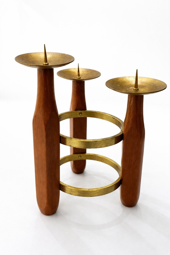 Image 1 of Teakhouten en messing kandelaar met 3 lampen uit het midden van de 20e eeuw – Deens modern – jaren 60